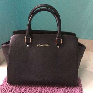 Michael Kors Premium