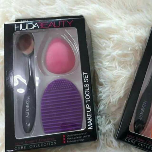 Best Of Beauty Junkees Makeup Brush Set