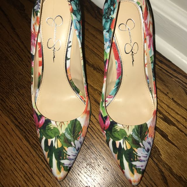 jessica simpson floral pumps