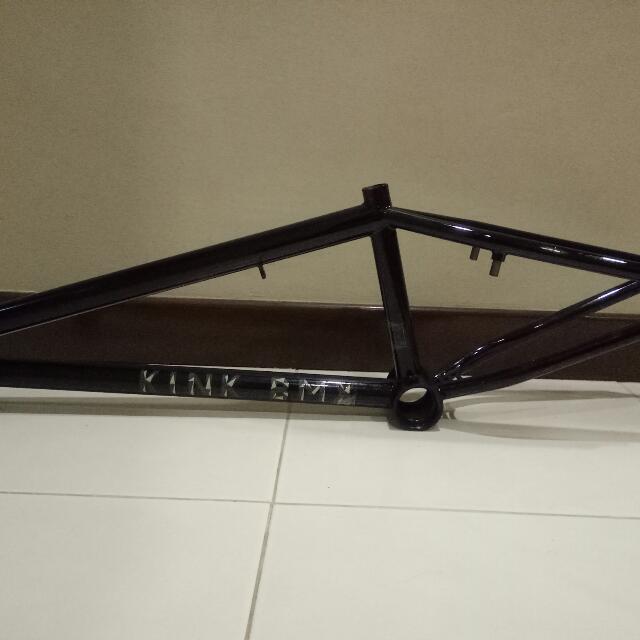 kink bmx curb