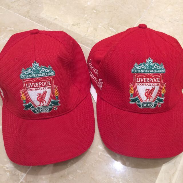 Liverpool hat and scarf clearance