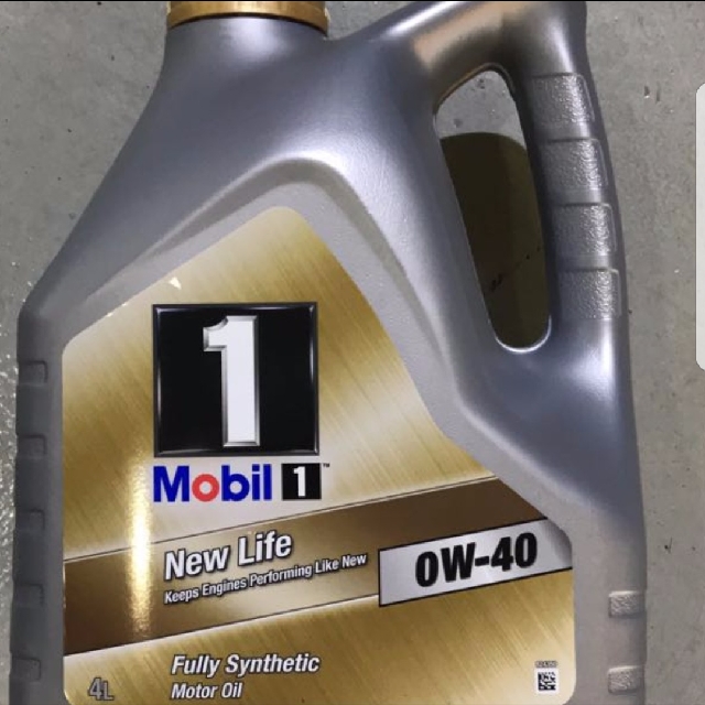 Mobil 1 0w40 New Life Fully Synthetic Engine Oil 4 Litre Brand New 100 Authentic Car Accessories On Carousell
