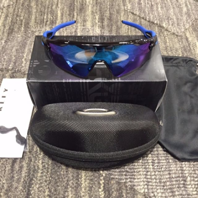 Oakley radar sapphire iridium store