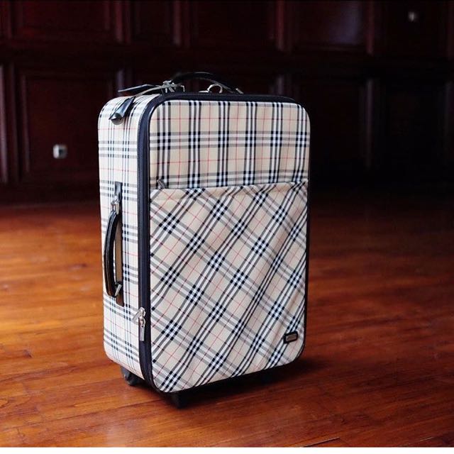 burberry luggage bag