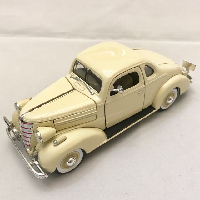 1:32 Scale Die-Cast Replica of 1938 Chevy Master Deluxe Coupe by