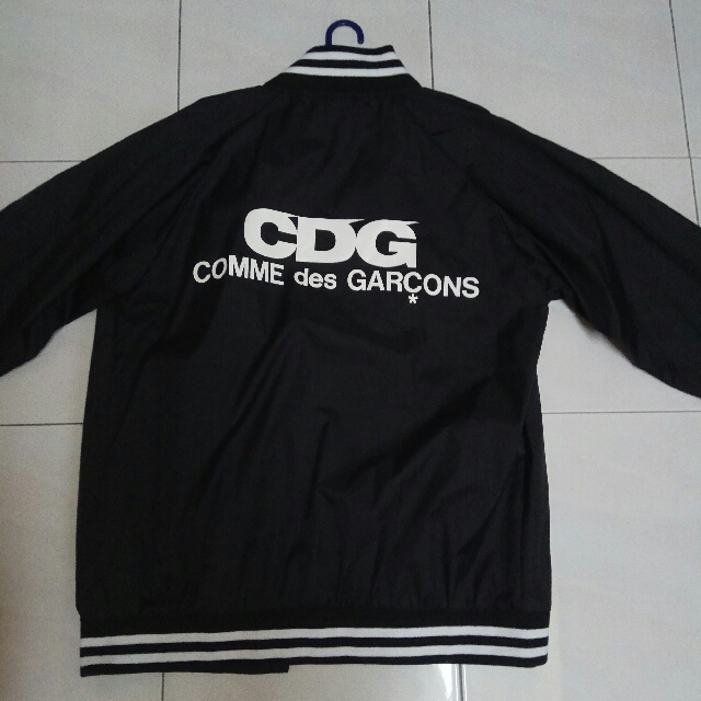 CDG Bomber Jacket, Men's Fashion, Tops & Sets, Hoodies on Carousell