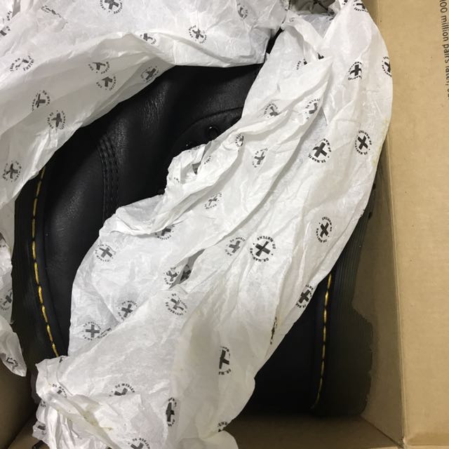 dr martens 10064