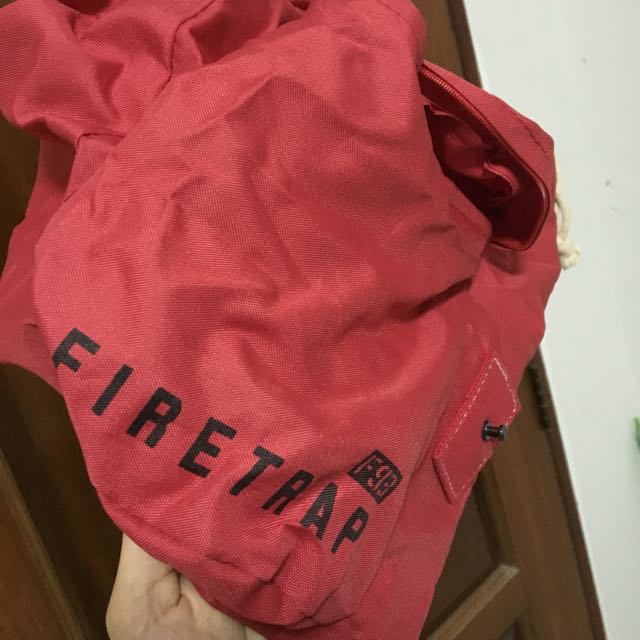 Firetrap Backpack (Category: Backpacks) located in Singapore. Submitted by hanze (Listing ID 122792619, Image 3). Description: .