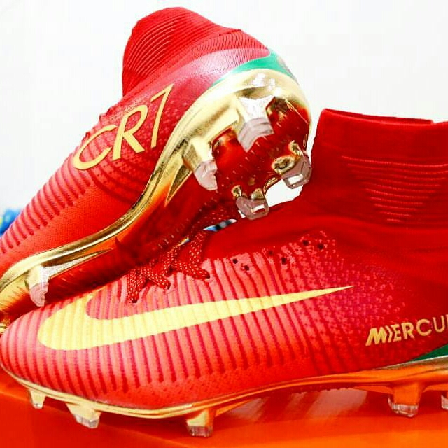 Mercurial Superfly 7 Pro AG PRO Artificial Grass Football Boot.
