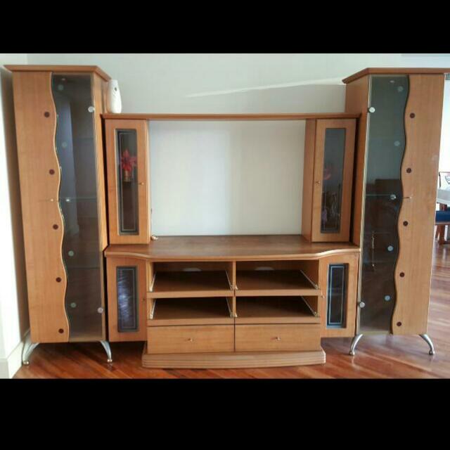Solid Oak Wood Tv Stand With 2 Display Cabinet Home Furniture On Carousell