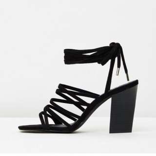 Sol Sana Heels