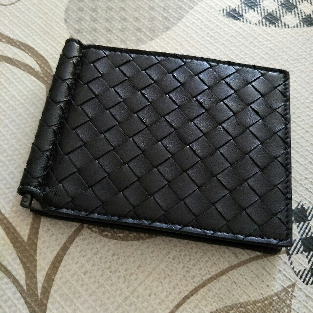 Bottega Veneta Bi-fold Wallet, Luxury, Bags & Wallets on Carousell