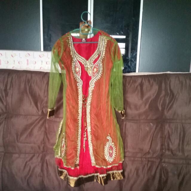 Net Chudithar (Category: Other Tops) located in Singapore. Submitted by mubi_wahi (Listing ID 122898921, Image 3). Description: .