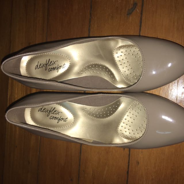 dexflex comfort shoes heels