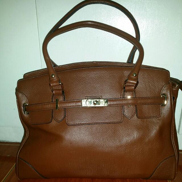 Sisley Brown Bag Repriced Women S Fashion Bags Wallets On Sisley Brown Bag Repriced Women S Fashion Bags Wallets On Carou