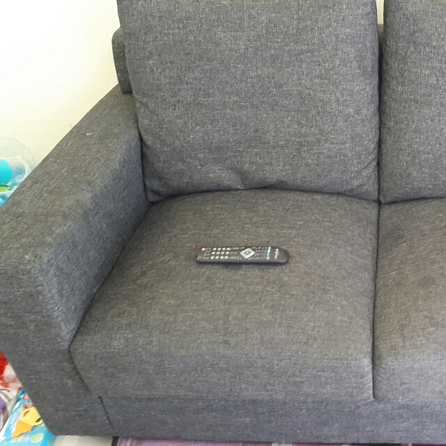 Sofa Model 2 Seater Daphne Silver Black Perabotan Rumah On Carousell Sofa materials merupakan toko online bahan sofa di jakarta yang menyediakan berbagai. sofa model 2 seater daphne silver black