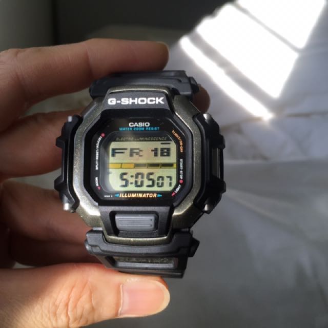 Vintage Casio G Shock Gundam DW 8140