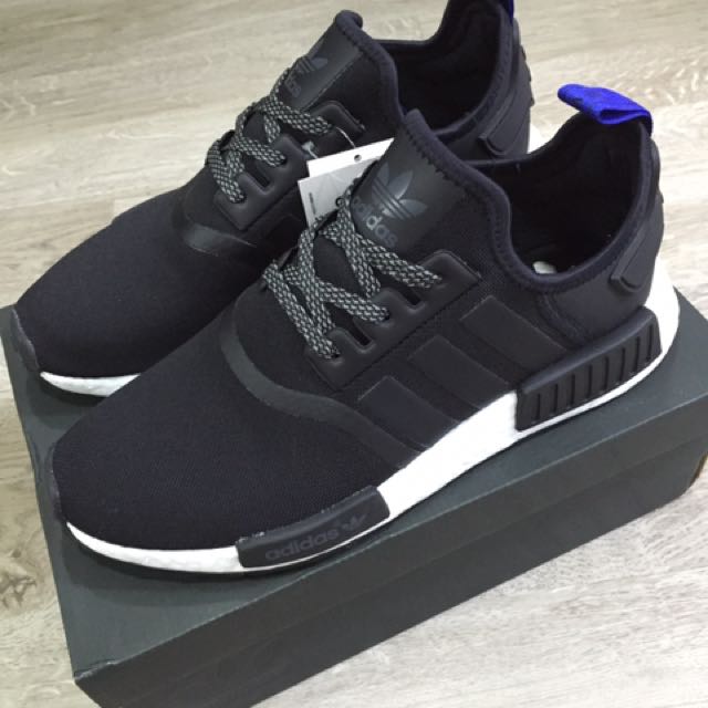 Nmd r1 black blue tag discount