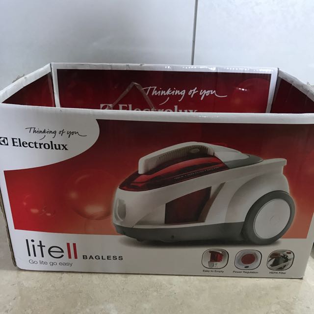 Electrolux Vacuum Cleaner Lite II, TV & Home Appliances, Vacuum Cleaner