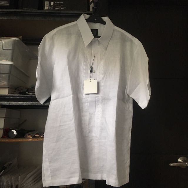 EXCLUSIVE Barong, Men's Fashion, Tops & Sets, Formal Shirts on Carousell