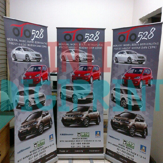 Roll Up Banner Untuk Iklan Offline Termasuk Cetakan Serba Serbi Others Di Carousell