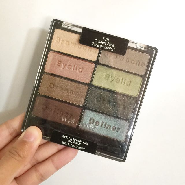 Wet N Wild Coloricon Eyeshadow Collection Palette 738 Comfort Zone