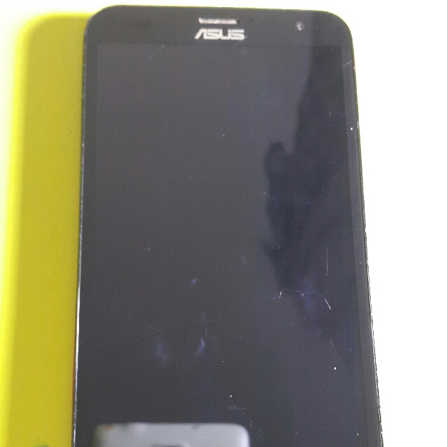 限時降價中 Asus Zoold 零件機 二手中古備用空機 手機平板 安卓android在旋轉拍賣