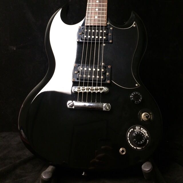 Epiphone Sg Special with Killpot, Hobbies & Toys, Music & Media