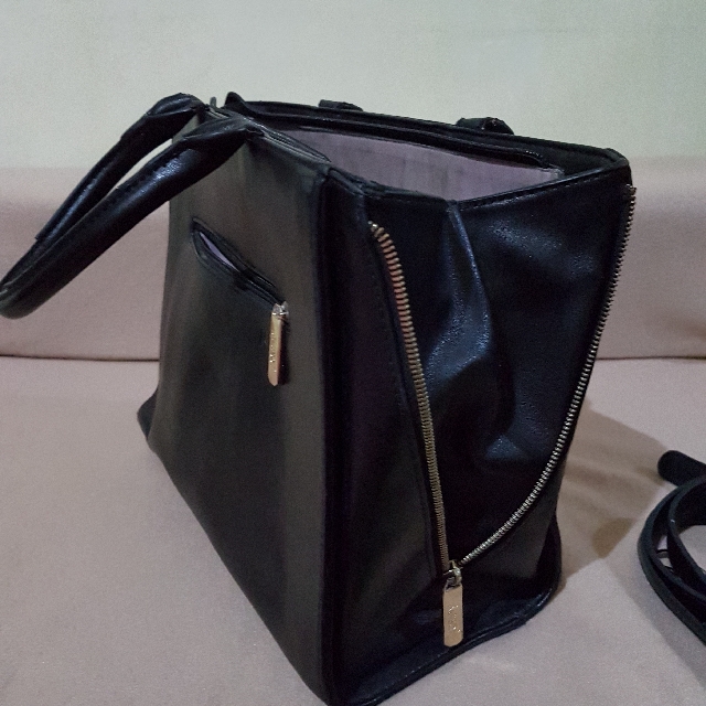 Josiny Bag, Women's Fashion, Bags & Wallets, Cross-body Bags on Carousell