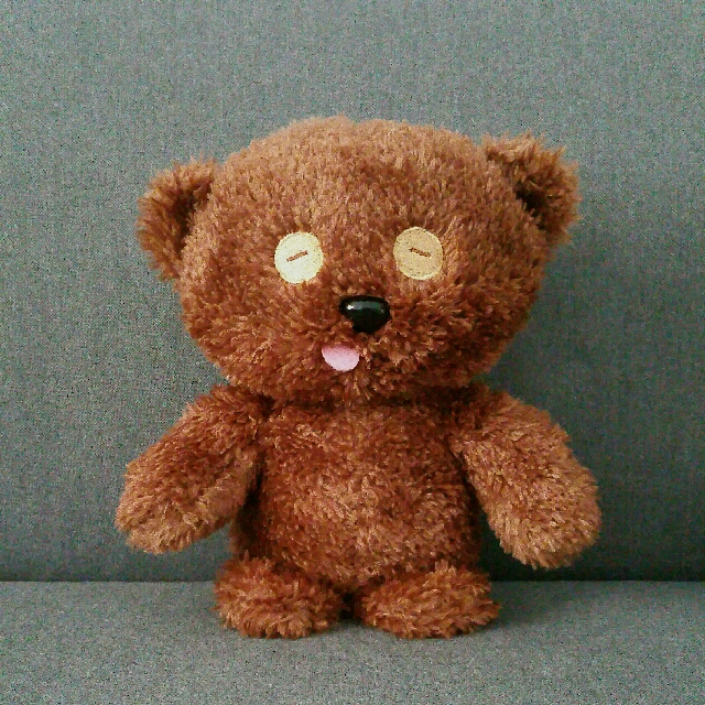 minion bob with teddy bear