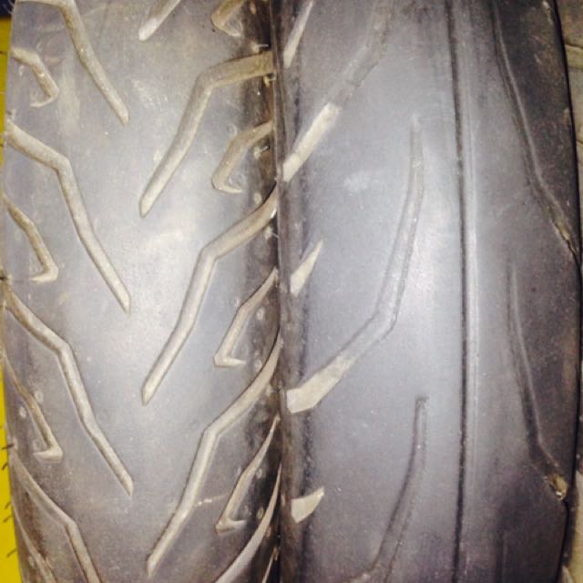 Tayar Motor 100 80 17 Second Used Terpakai 2nd Murah Motorbikes On Carousell