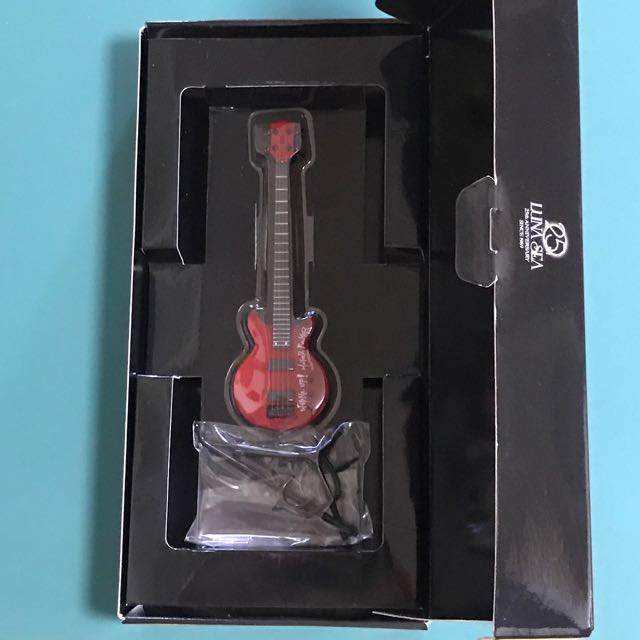 罕有 成團25 周年紀念luna Sea Guitar Collection J Esp J Tvb Iii 低音結他結他盒蛋食玩玩具模型1 8 興趣及遊戲 音樂樂器 配件 樂器 罕有 成團25 周年紀念luna Sea Guitar Collection J Esp J Tvb Iii 低音結他結他盒蛋食玩玩具模型1 8 興趣及遊戲 音樂樂器 配件 樂器