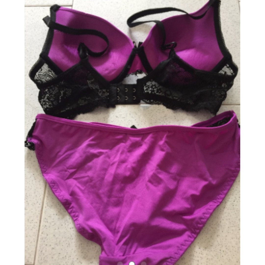 Lacy Bra & Panty Set (80B/36B) /Lingerie, Women's Fashion, New  Undergarments & Loungewear on Carousell