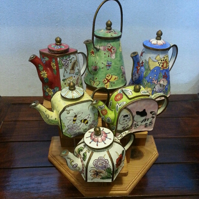 Enamel Miniature Teapots, Furniture & Home Living, Kitchenware & Tableware, Coffee & Tea