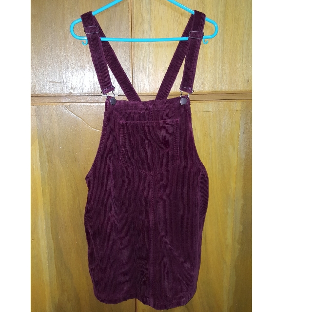 maroon jumper skirt