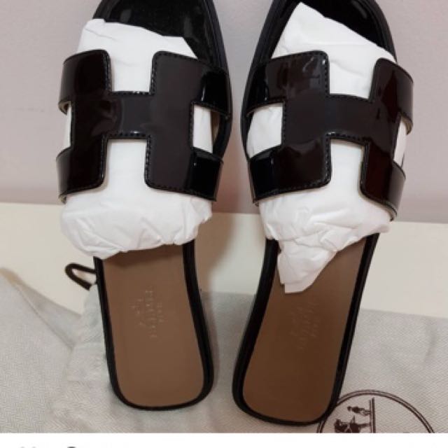 hermes oran sandals black patent