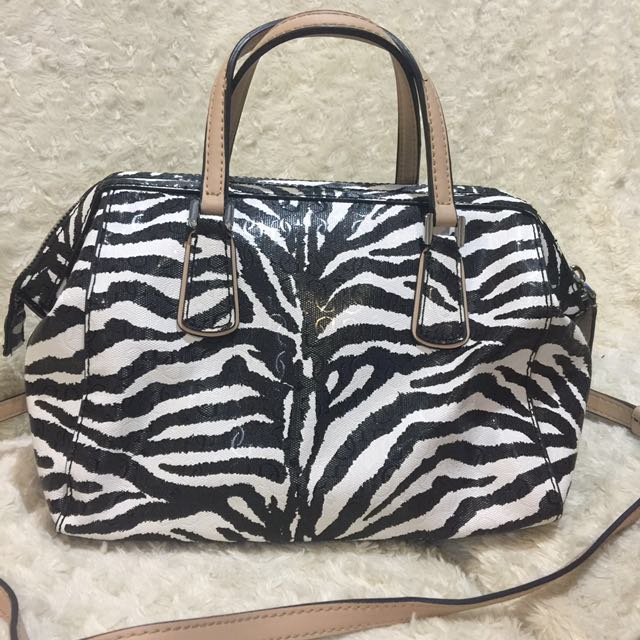 Guess zebra bag hotsell