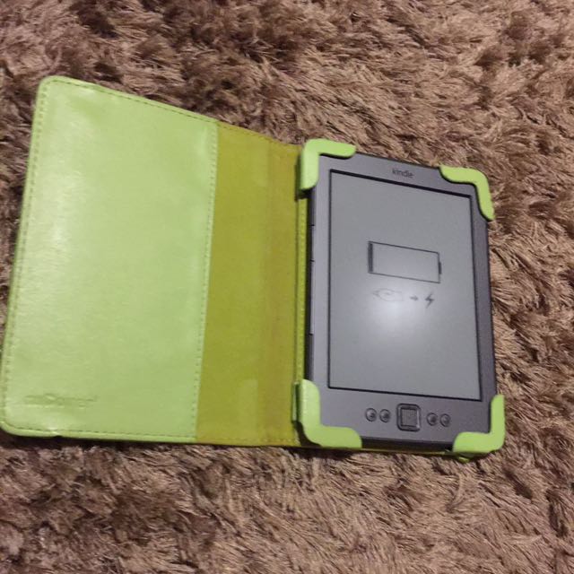 kindle (Category: Laptops & Notebooks) located in Paranaque City. Submitted by topfloor (Listing ID 123630983, Image 2). Description: .
