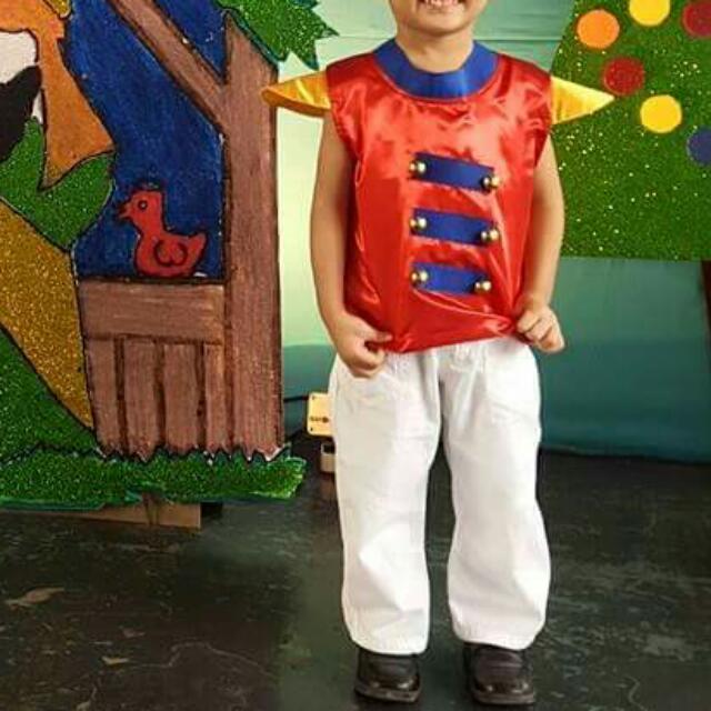Little drummer hotsell boy costume ideas