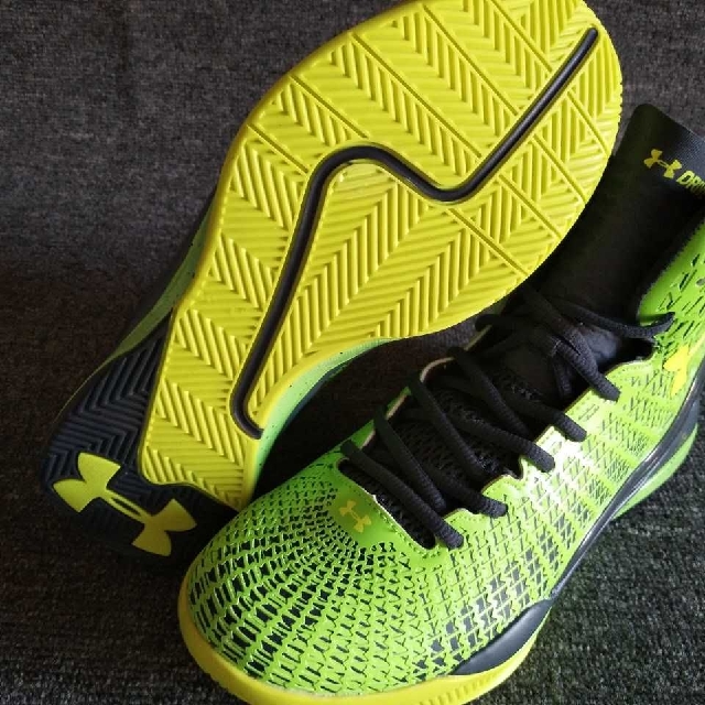 Buty under armour clutchfit drive 4 top
