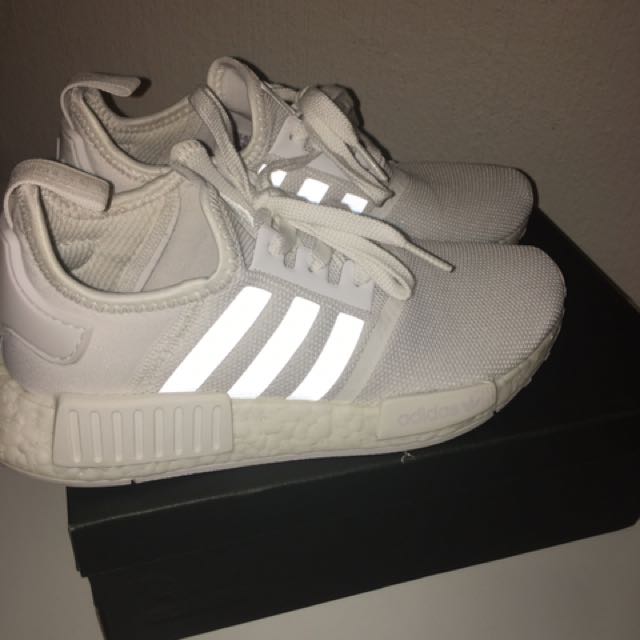 ADIDAS NMDS Triple White, Women's Fashion, Shoes on Carousell