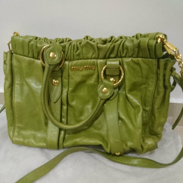 FINAL SALE Authentic Rare Green Colour Miu Miu Gathered Genuine Leather Bag With Gold Details Shoulder Strap