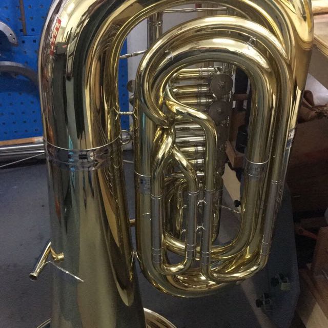 Pt shop 6 tuba