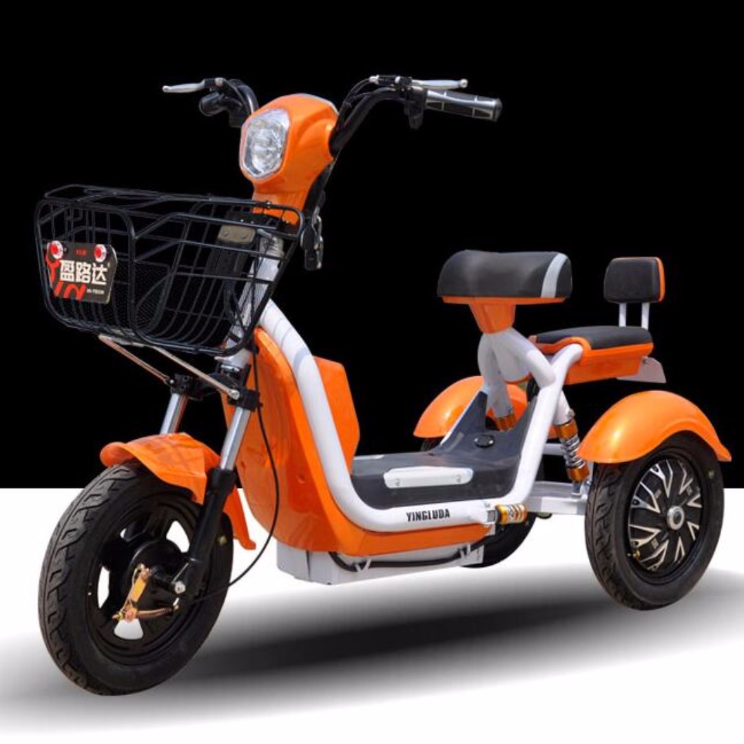(Lowest Price) Electric Scooter three wheels (two seats with remote