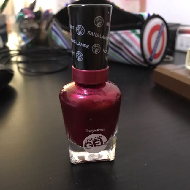 Sally Hansen Miracle Gel 469 Bordeaux Glow Brand New Unopened