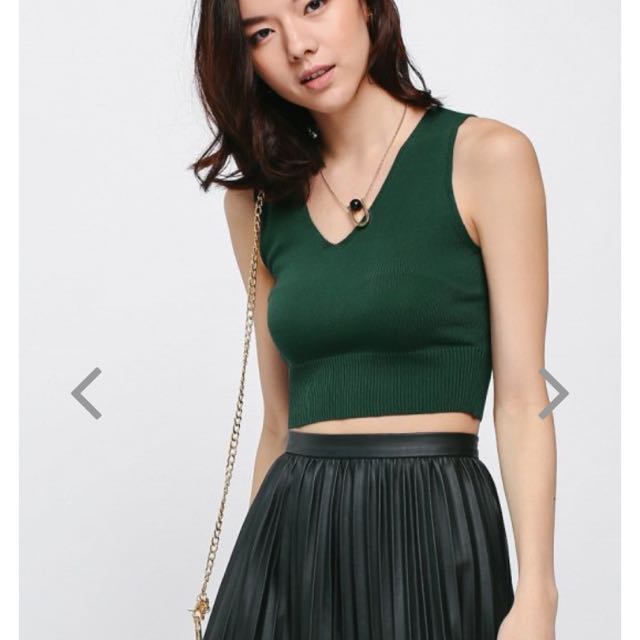 Green knit crop top