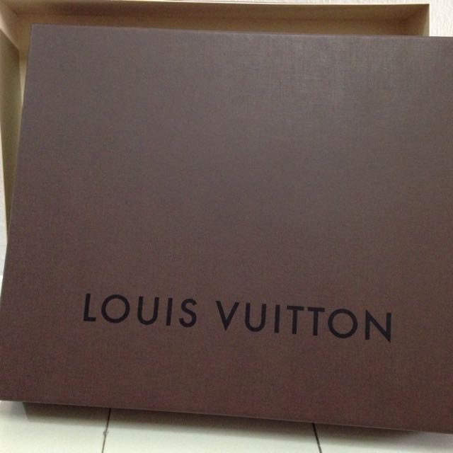 Authentic Louis Vuitton Large Empty Box 16”x13”x7.5”
