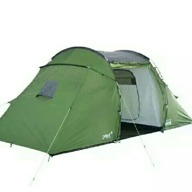 Gelert quest shop 4 tent