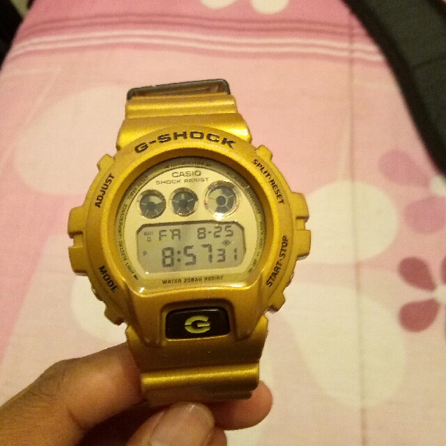 Gshock dw6900 top gold