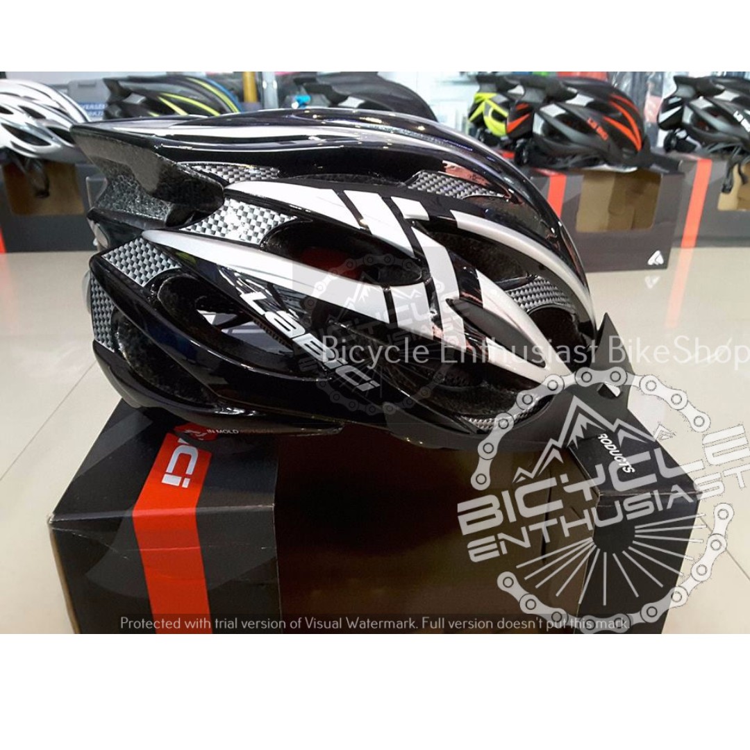 motorcycle road bike helmets